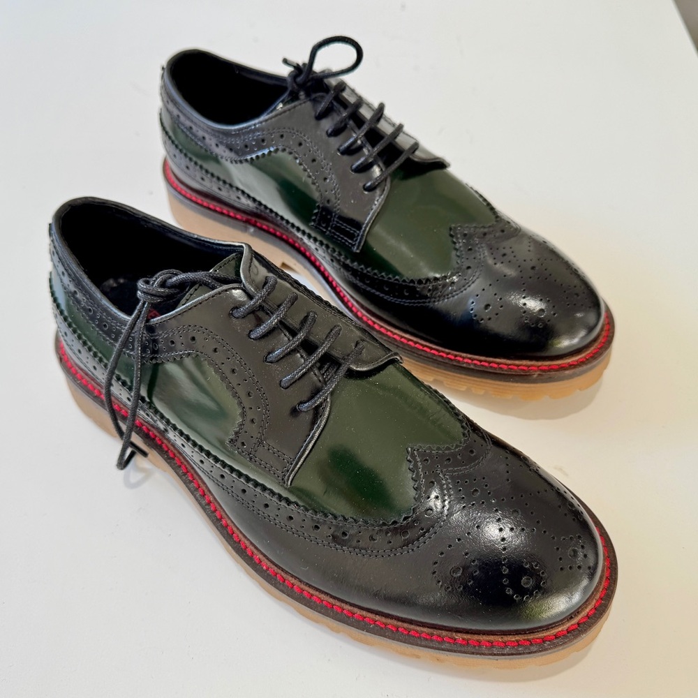 Kenneth Cole Black and Green Oxfords New